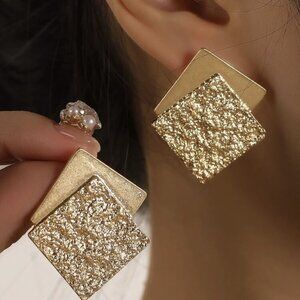Fashionable Geometric Square Layered Stud Earrings for women